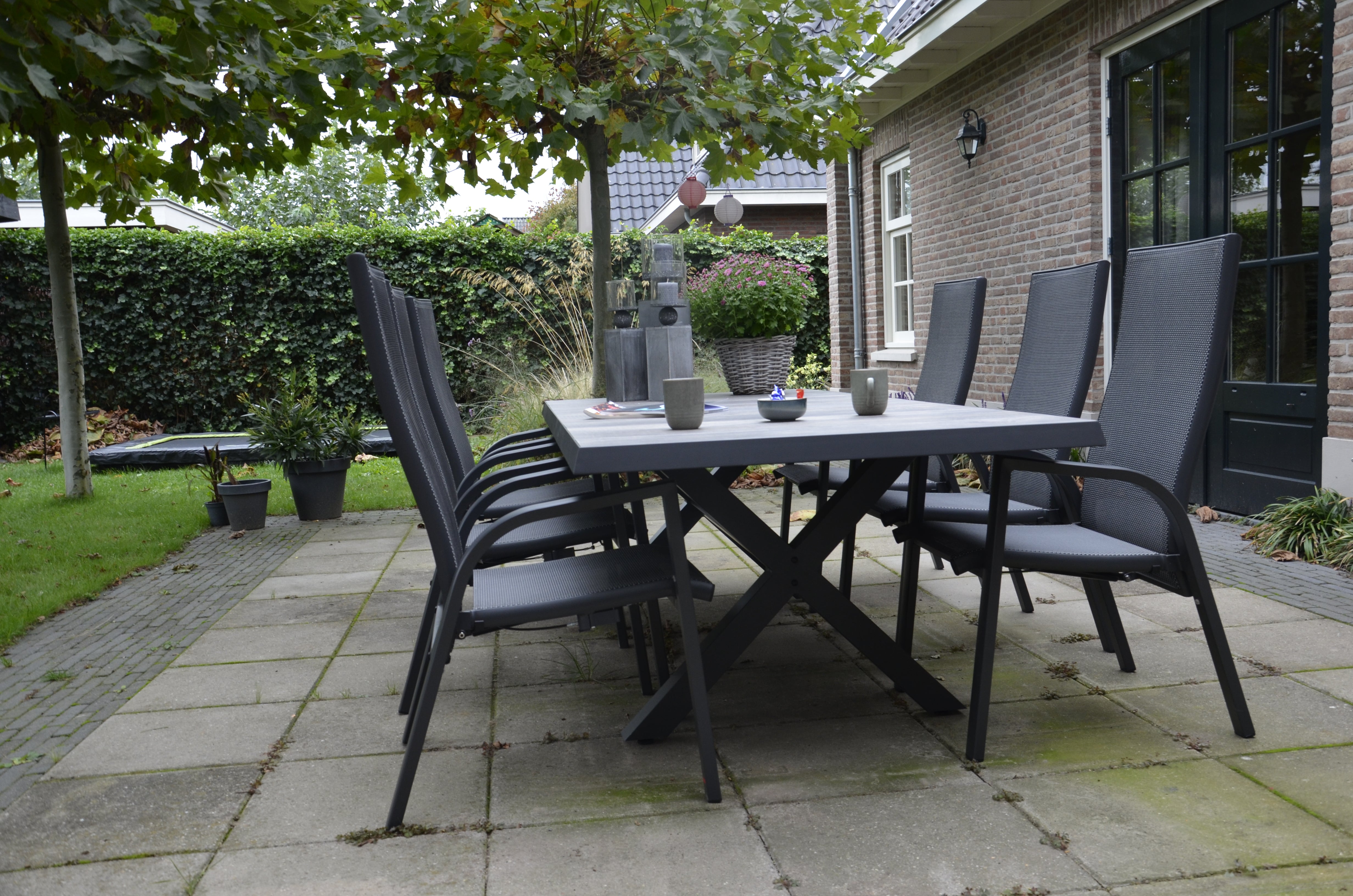 Tafel Castilla Negro met kruispoot 243x103cm